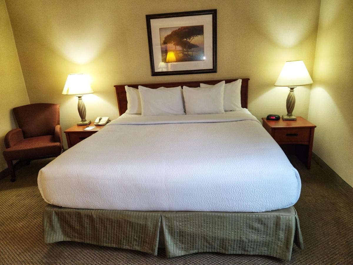 La Quinta By Wyndham Appleton College Avenue Hotel Екстериор снимка