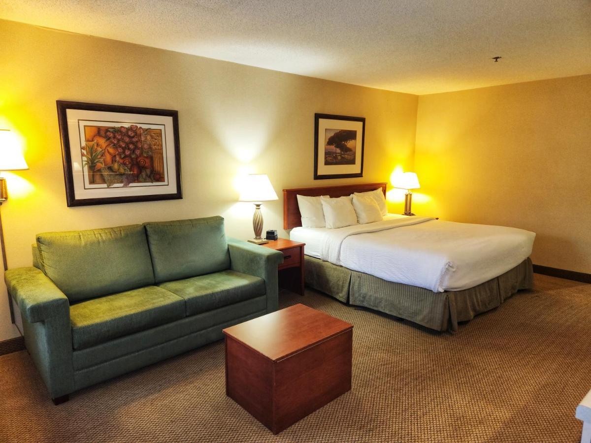La Quinta By Wyndham Appleton College Avenue Hotel Екстериор снимка
