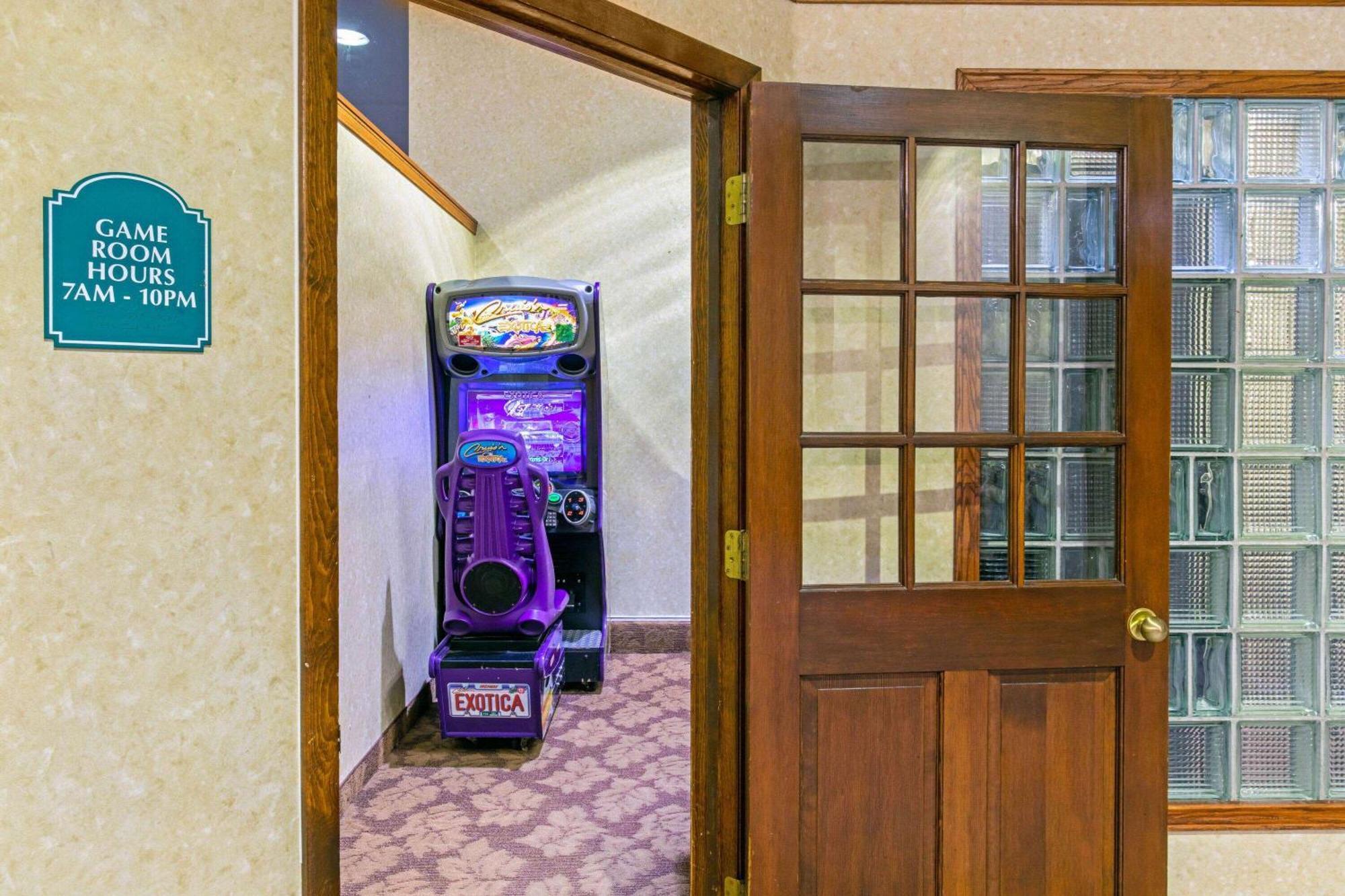 La Quinta By Wyndham Appleton College Avenue Hotel Екстериор снимка
