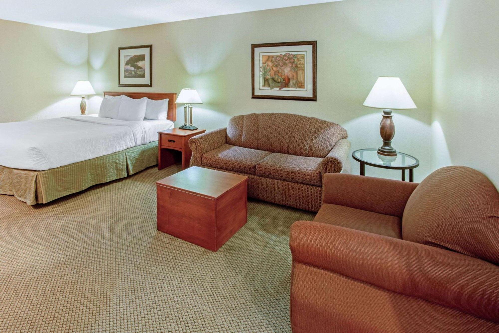 La Quinta By Wyndham Appleton College Avenue Hotel Екстериор снимка