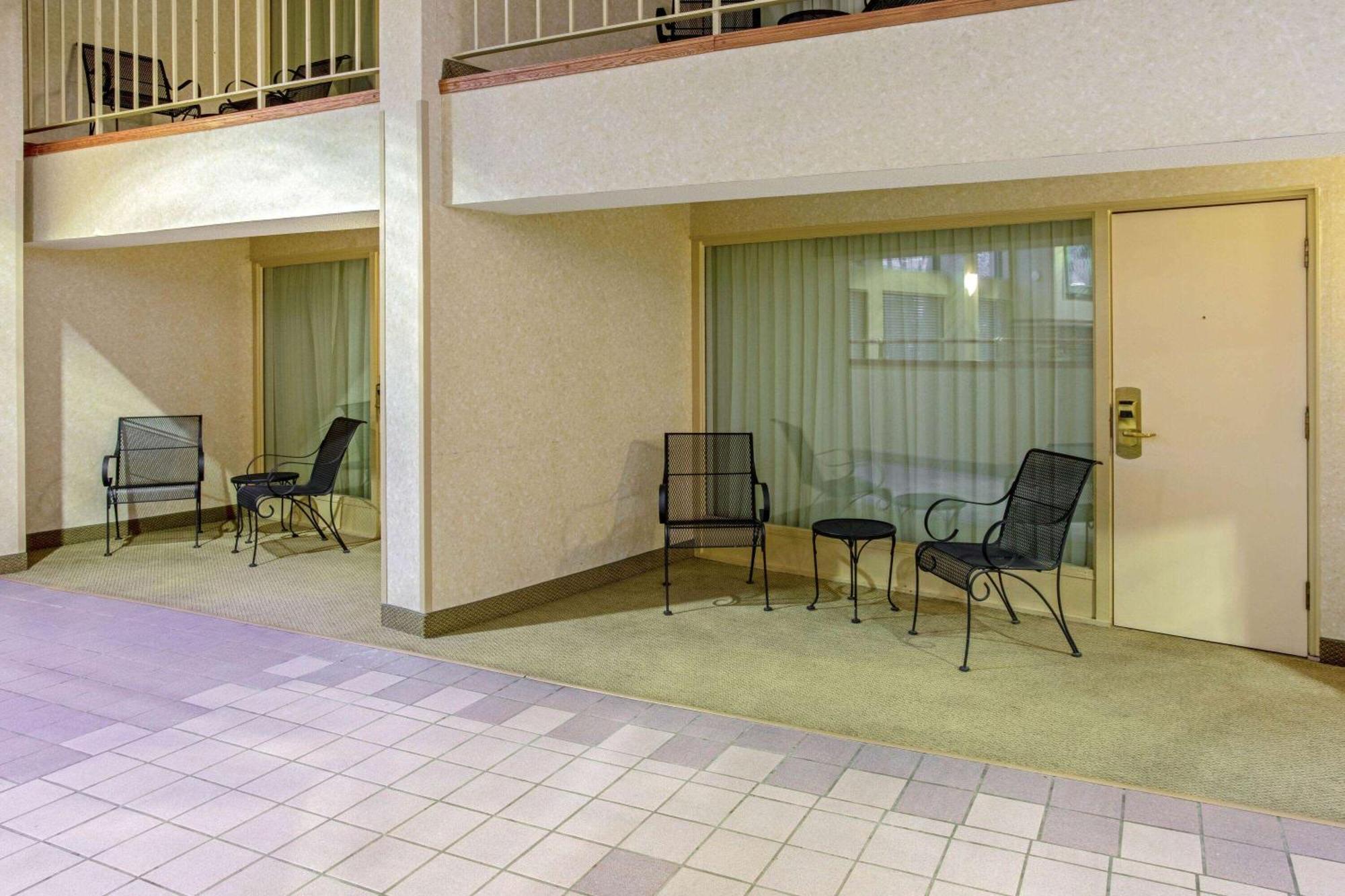 La Quinta By Wyndham Appleton College Avenue Hotel Екстериор снимка